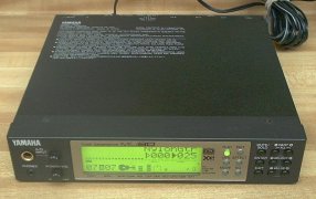 ! Yamaha MU80 tone generator.jpg