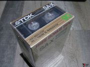 1895367-tdk-sa90-1983-with-bonus-tdk-sax90.jpg