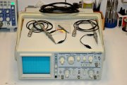 LG oscilloscope.jpg