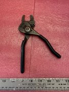 Heyco 29 Strain Relief Pliers.jpg