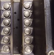 700 Transistors B.jpg